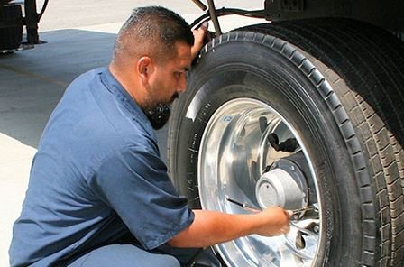 truck tire repair